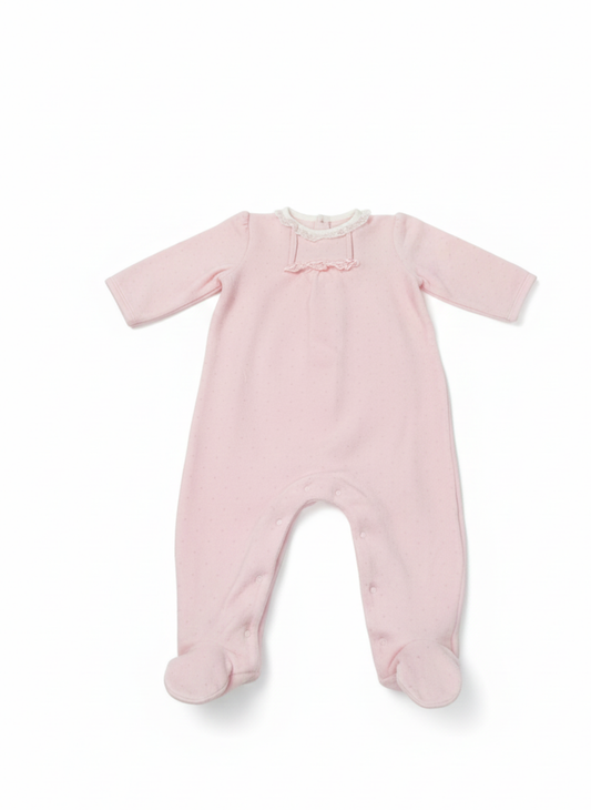 PELELE DE MANGA LARGA ROSA CON CUELLO DE ENCAJE