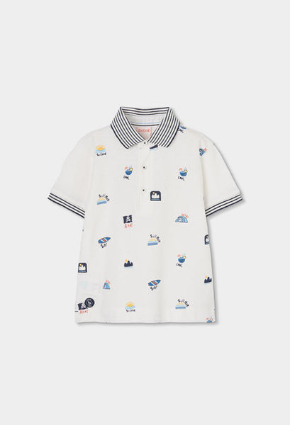 POLO PIQUÉ DE NIÑO CON ESTAMPADO PIRATA