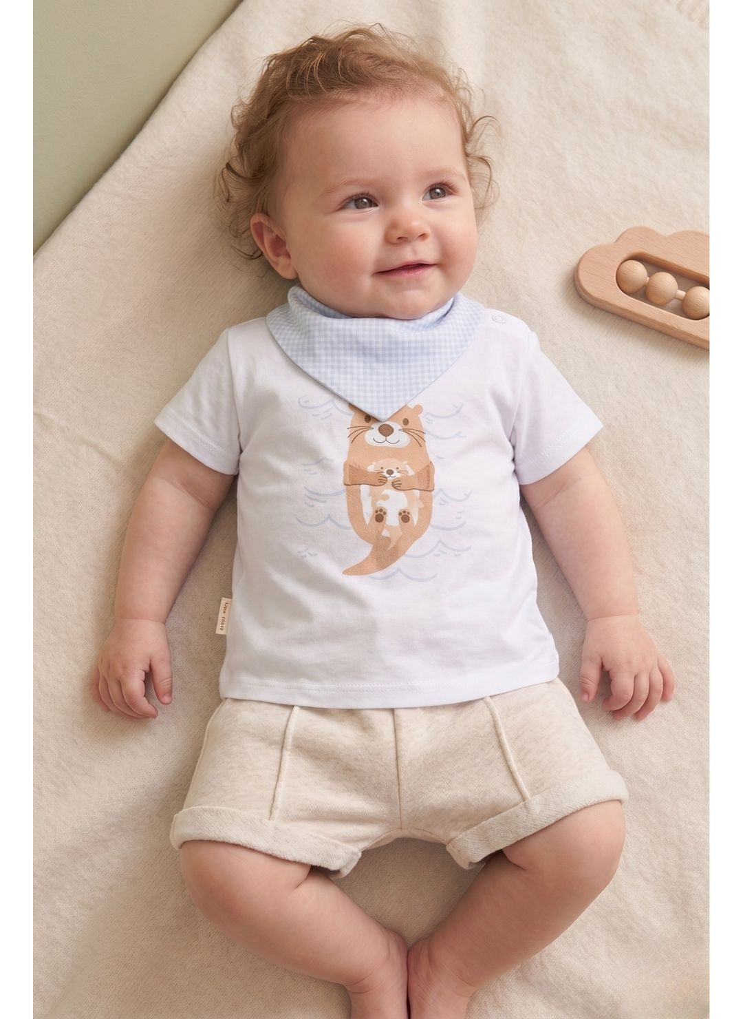 CONJUNTO DE BEBÉ BLANCO DE 3 PIEZAS