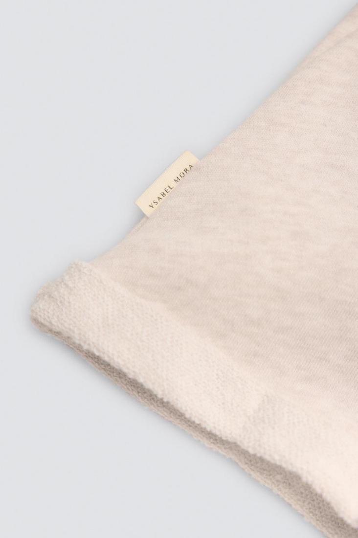 CONJUNTO DE BEBÉ CON PETO AMARILLO