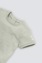 CONJUNTO DE BEBÉ CON PETO AMARILLO