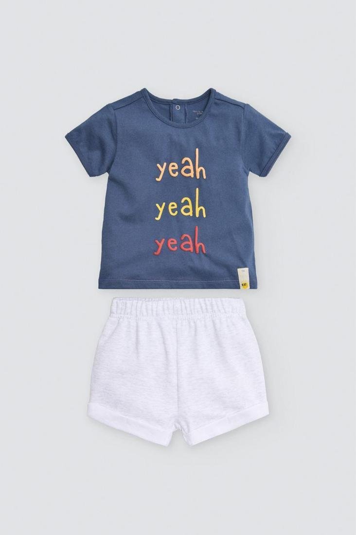 CONJUNTO DE BEBÉ YEAH