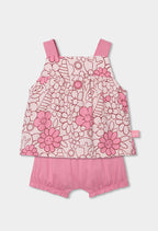 CONJUNTO DE PUNTO CORTO CON ESTAMPADO DE FLORES