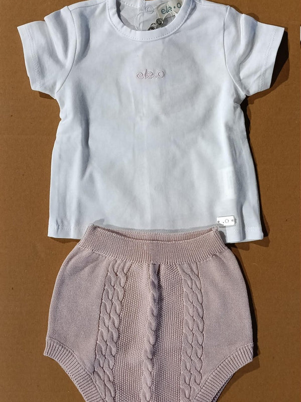 CONJUNTO DE BEBÉ DE HILO CON BRAGUITA ROSA