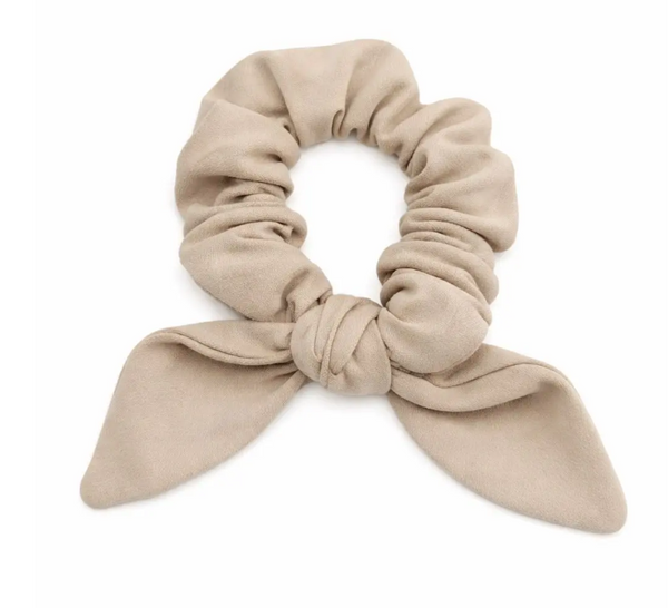 SCRUNCHIE LAZADA CAMEL