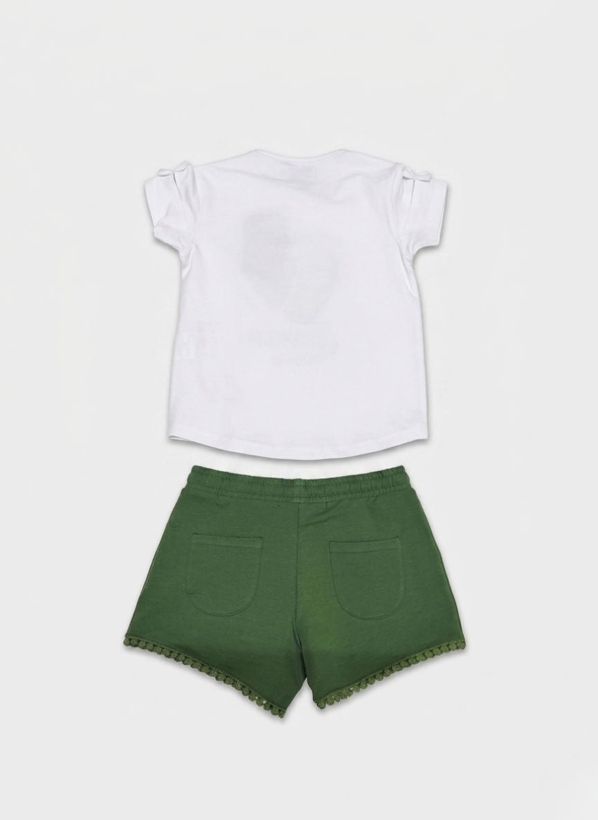 CONJUNTO DE NIÑA CON DIBUJO DE CHANCLAS