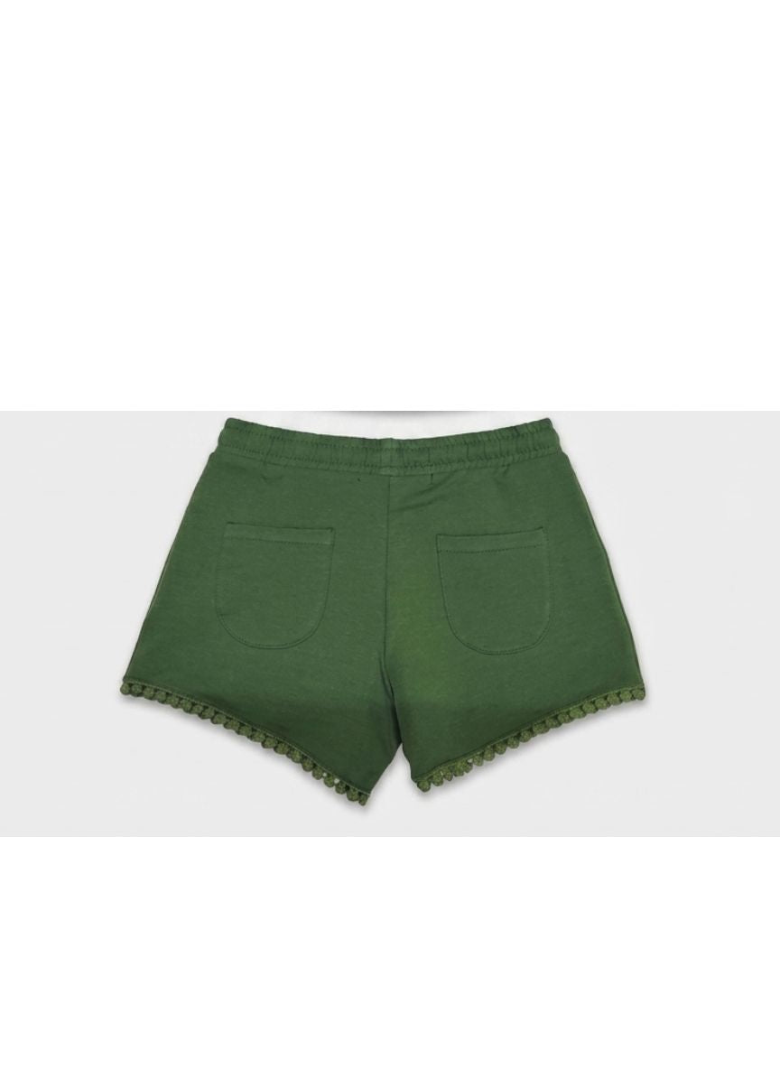 CONJUNTO DE NIÑA CON DIBUJO DE CHANCLAS