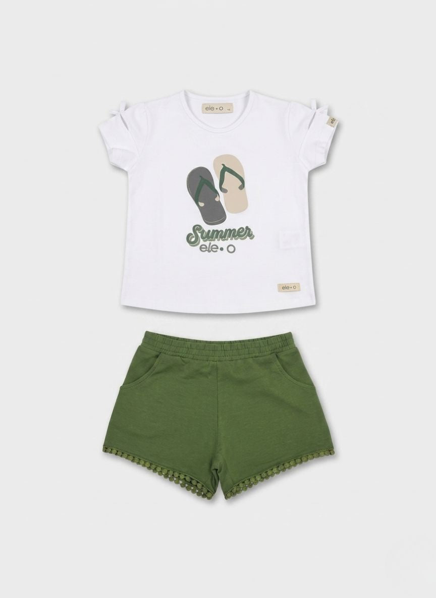 CONJUNTO DE NIÑA CON DIBUJO DE CHANCLAS