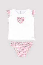 CONJUNTO DE BRAGUITA Y CAMISETA CON CORAZÓN