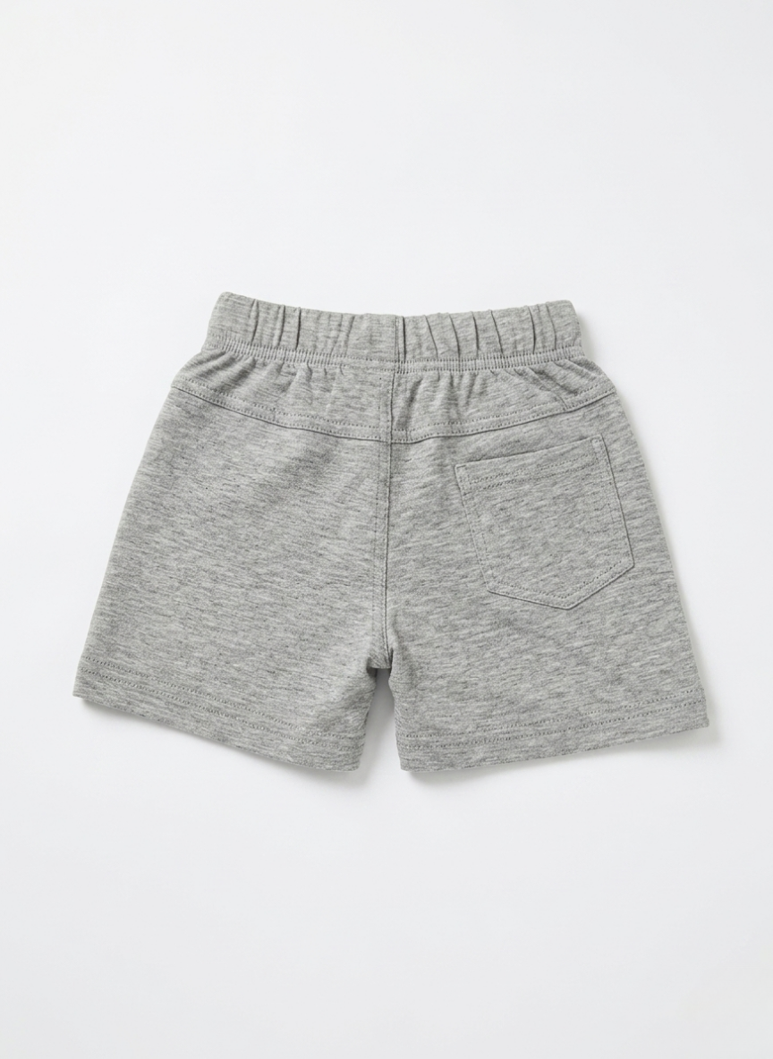 PANTALÓN CORTO DEPORTIVO PARA NIÑO