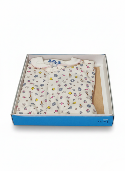 PELELE DE MANGA LARGA BLANCO CON ESTAMPADAO DE DULCES