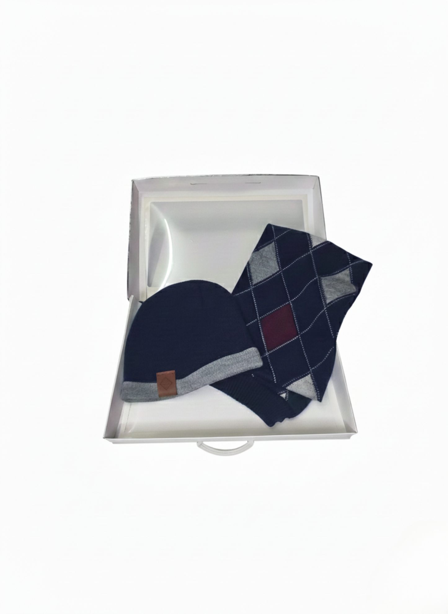 CONJUNTO DE INVIERNO: GORRO Y BUFANDA CON ESTAMPADO DE ROMBOS