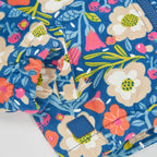 CHAQUETA DE FELPA CON ESTAMPADO DE FLORES