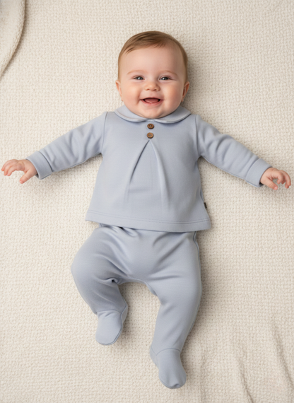 CONJUNTO TOP Y PANTALÓN AZUL CELESTO CON CUELLO PETER PAN