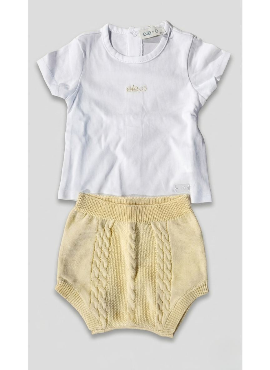 CONJUNTO DE BEBÉ DE HILO CON BRAGUITA AMARILLA
