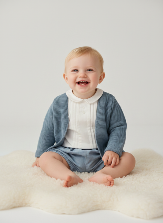 CONJUNTO DE TRES PIEZAS AZUL MARINO