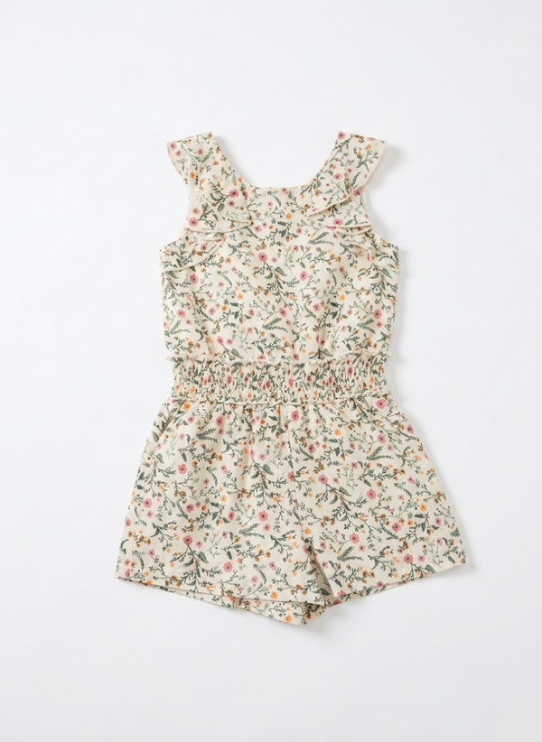 MONO DE NIÑA CON ESTAMPADO DE FLORES