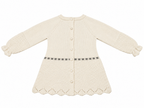 VESTIDO DE PUNTO PARA BEBÉ CON DETALLES CALADO CRUDO